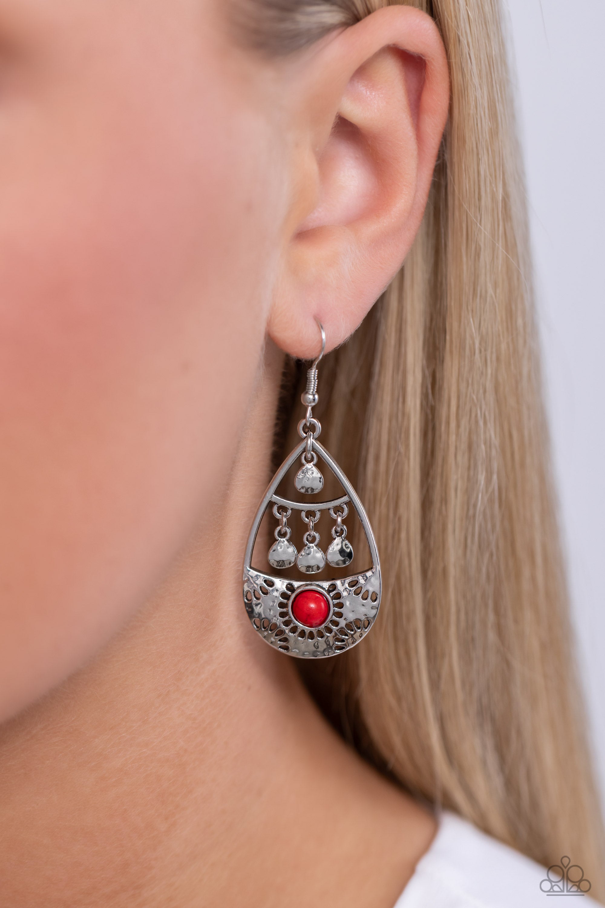 COUNTRY CABANA RED-EARRINGS