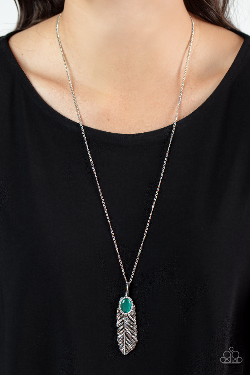 PURE QUILL-POWER GREEN-NECKLACE