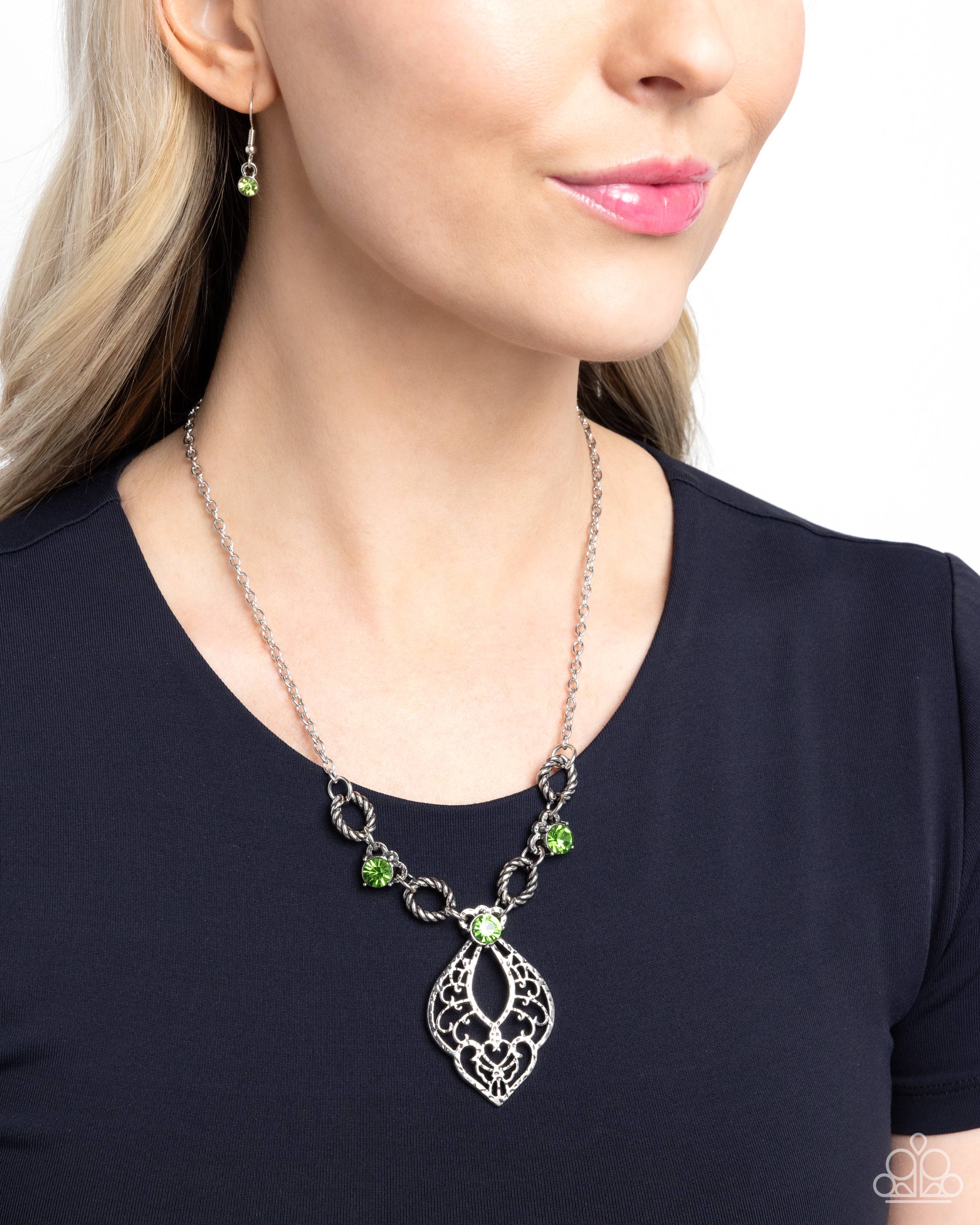 CONTEMPORARY CONNECTIONS GREEN-NECKLACE