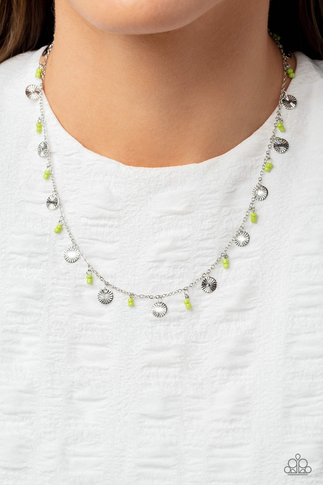 SAND DOLLAR SASS GREEN-NECKLACE