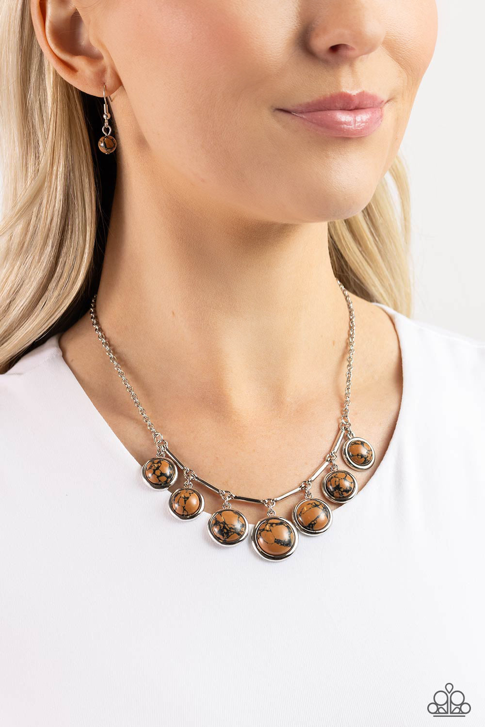 RUSTIC RECOGNITION BROWN-NECKLACE