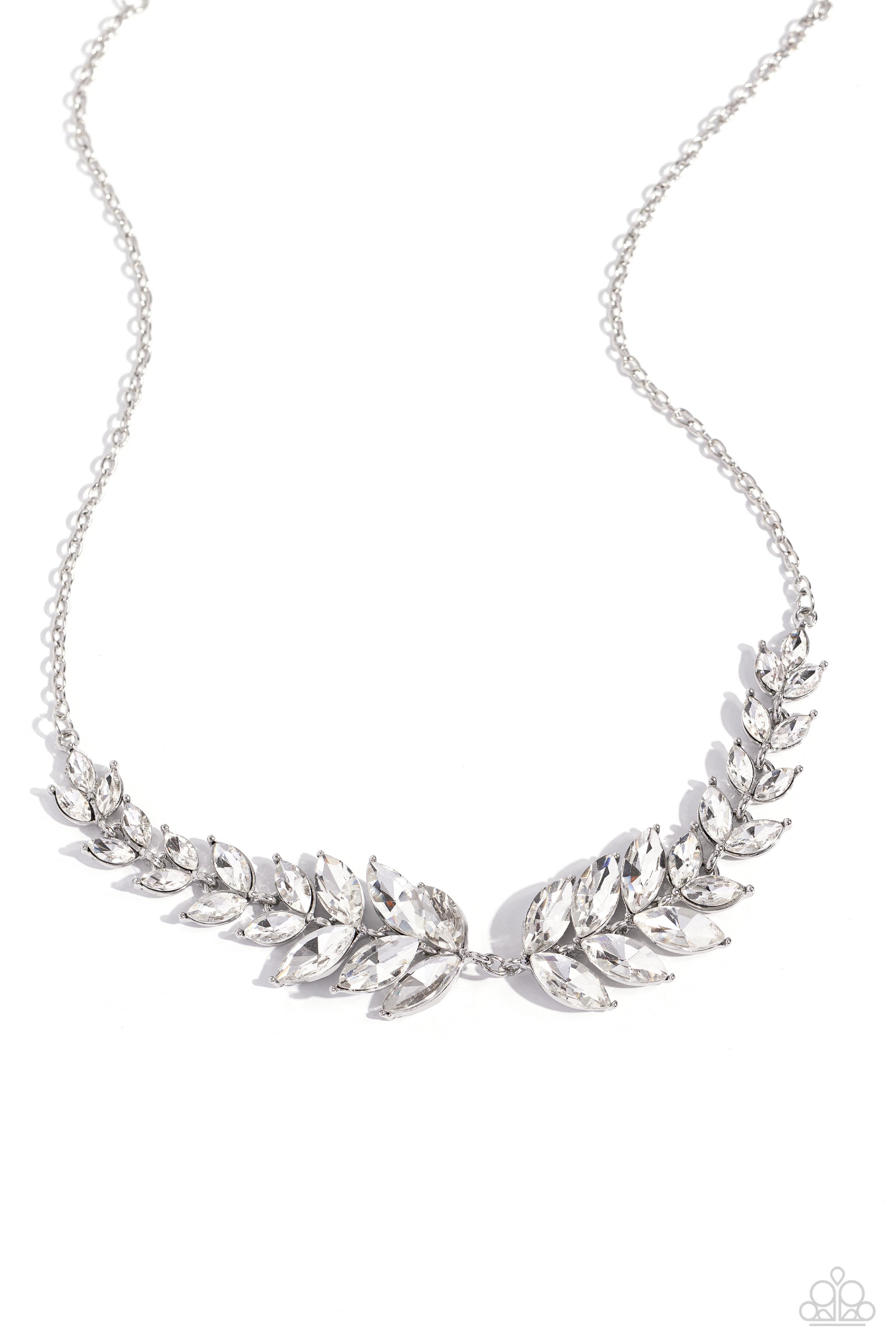 LUXURY LAURELS WHITE-NECKLACE