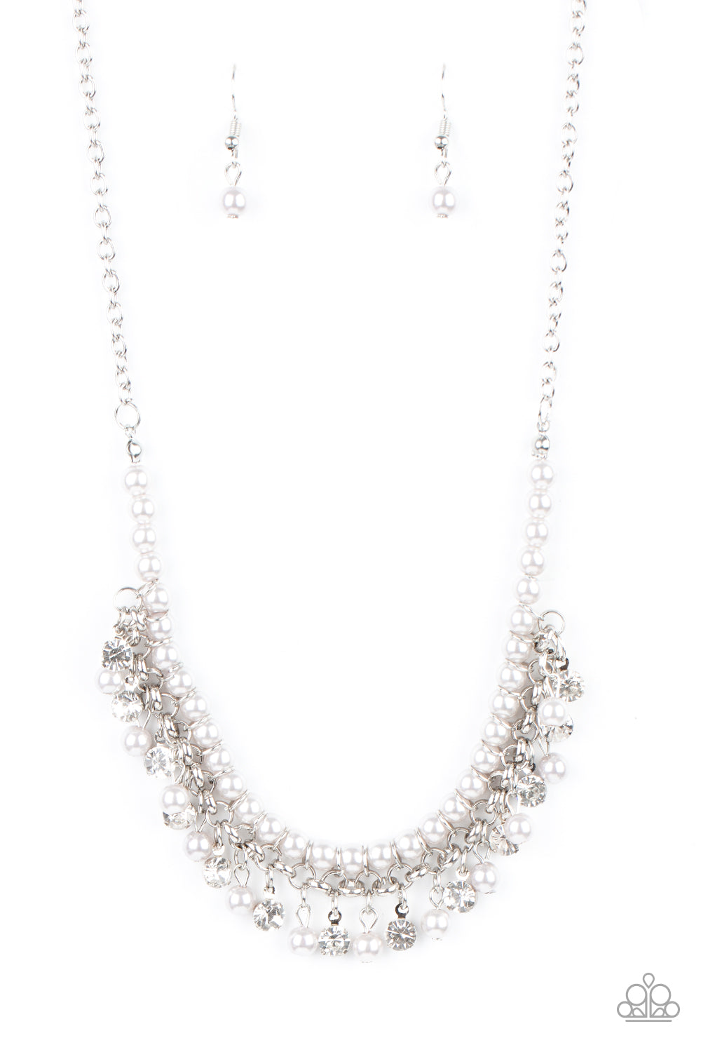 A TOUCH OF CLASSY SILVER-NECKLACE