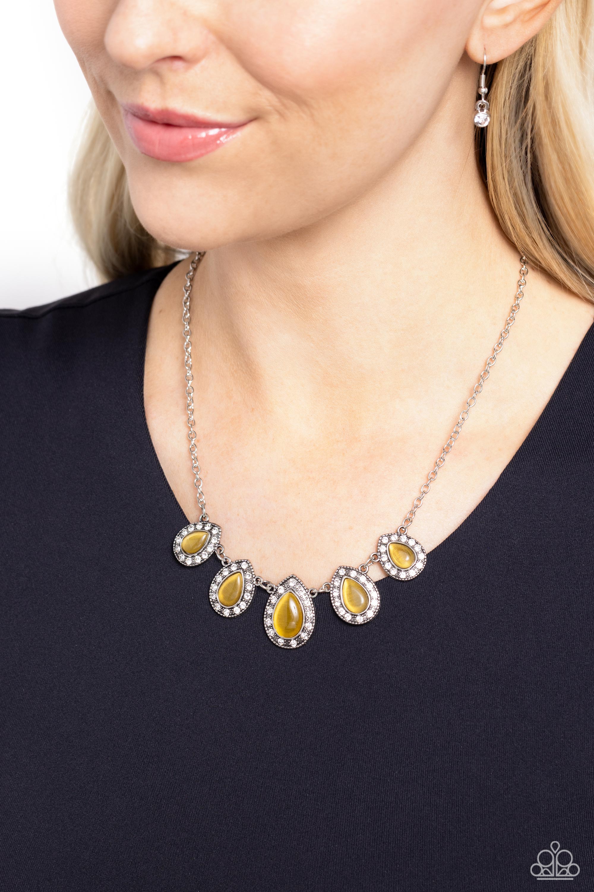 EVERLASTING ENCHANTMENT YELLOW-NECKLACE