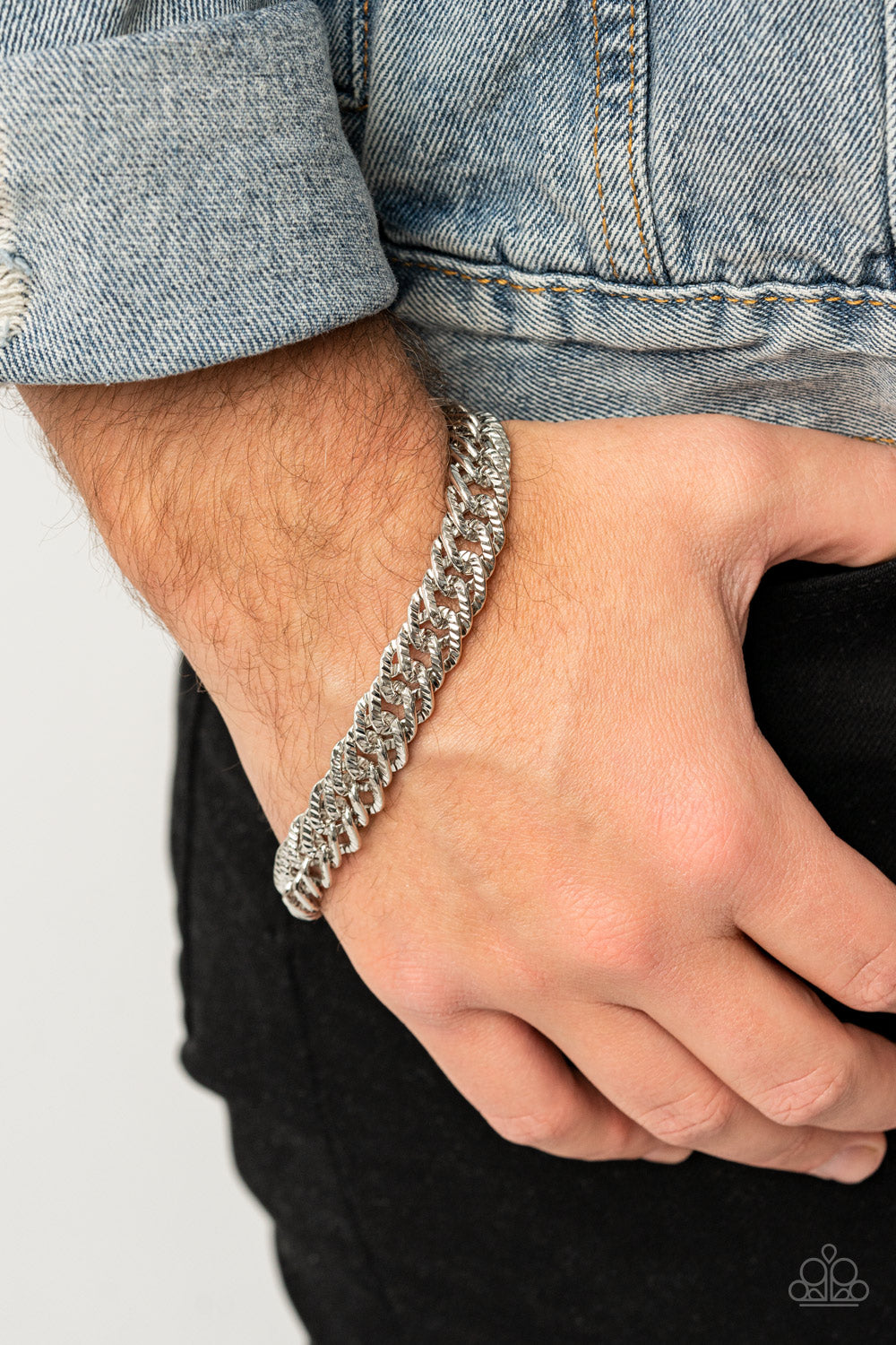 ON THE UP AND UPPERCUT SILVER-BRACELET