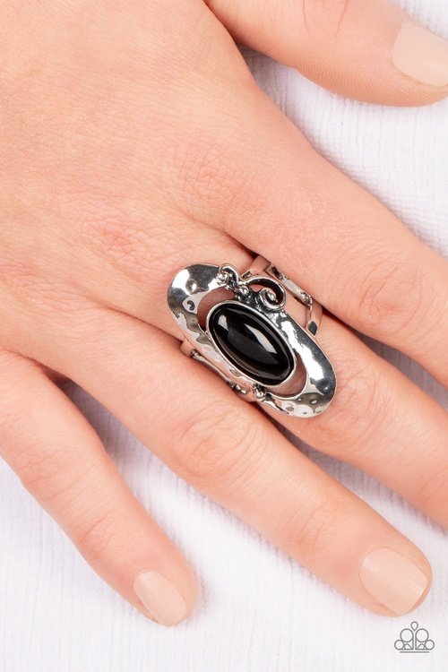 GARDEN OASIS BLACK-RING