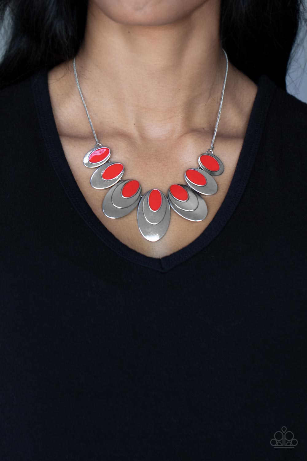 ENDLESS ECLIPSE RED-NECKLACE