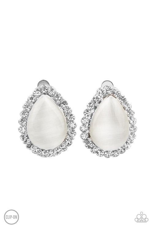 DOWNRIGHT DEMURE WHITE-EARRINGS