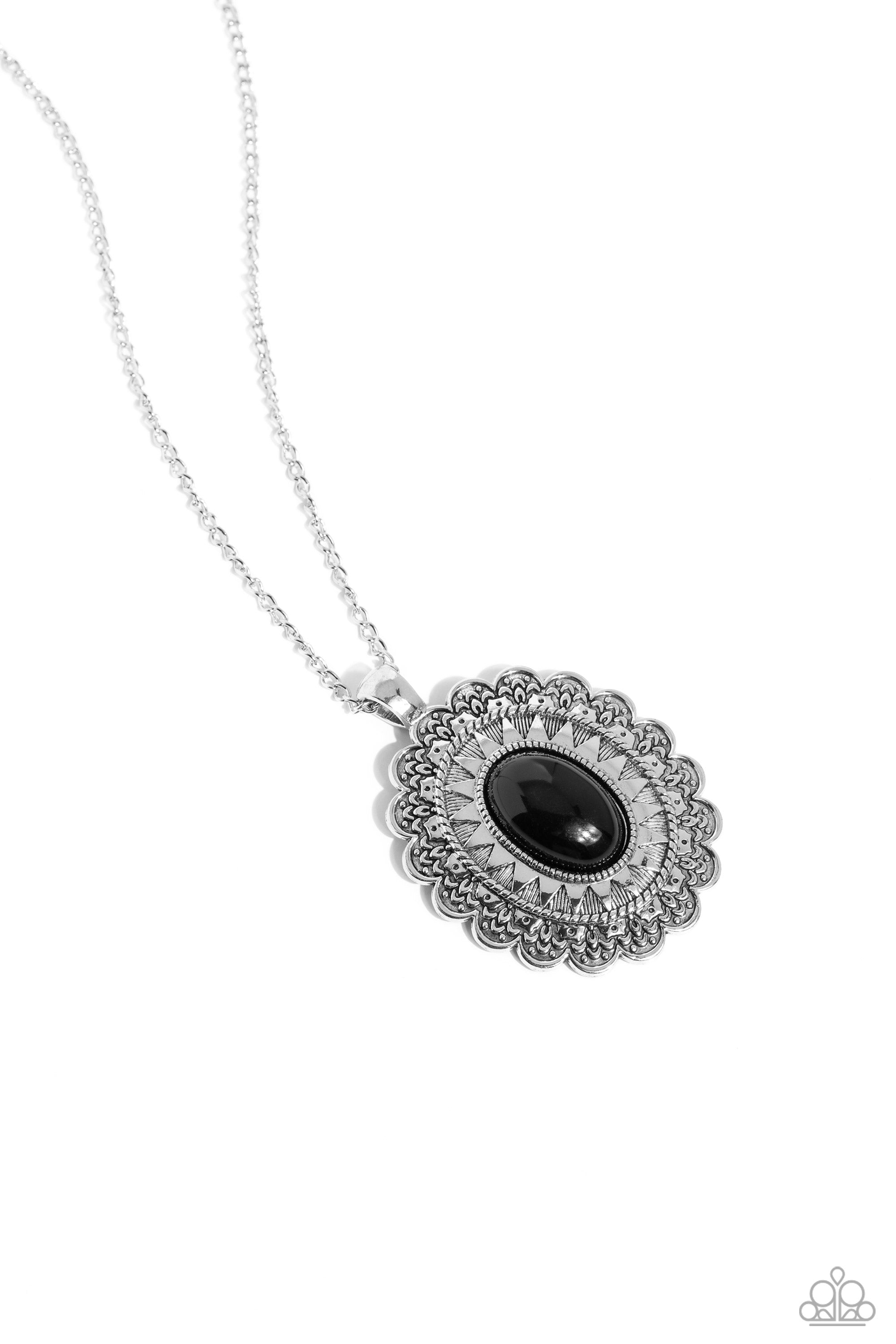 MESA MEDALLION BLACK-NECKLACE