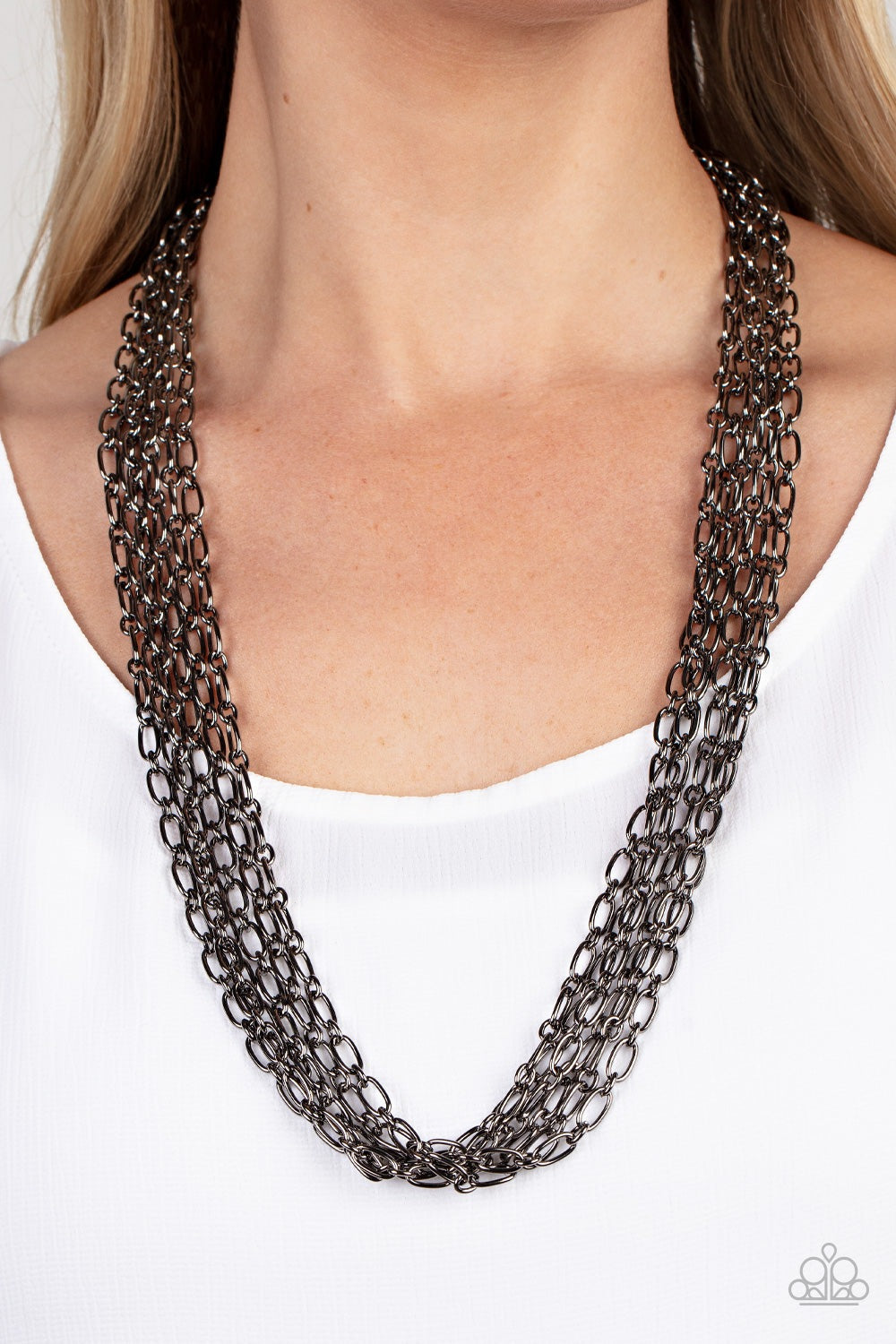 DYNAMITE DYNAMO BLACK-NECKLACE