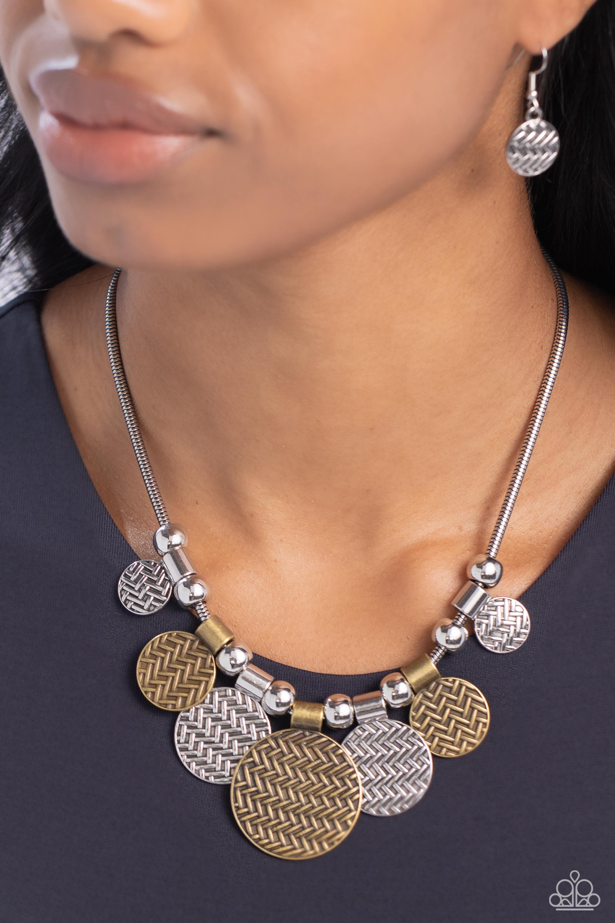 INDIGENOUSLY URBAN MULTI-NECKLACE