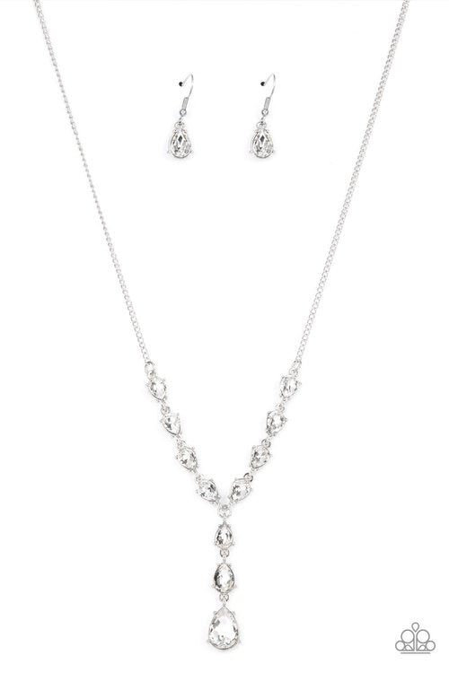 PARK AVENUE A LISTER WHITE-NECKLACE