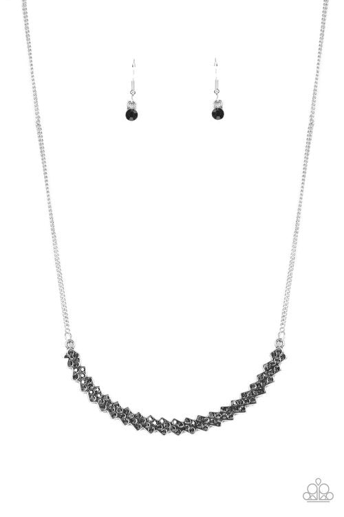 DICEY DEMURE SILVER-NECKLACE