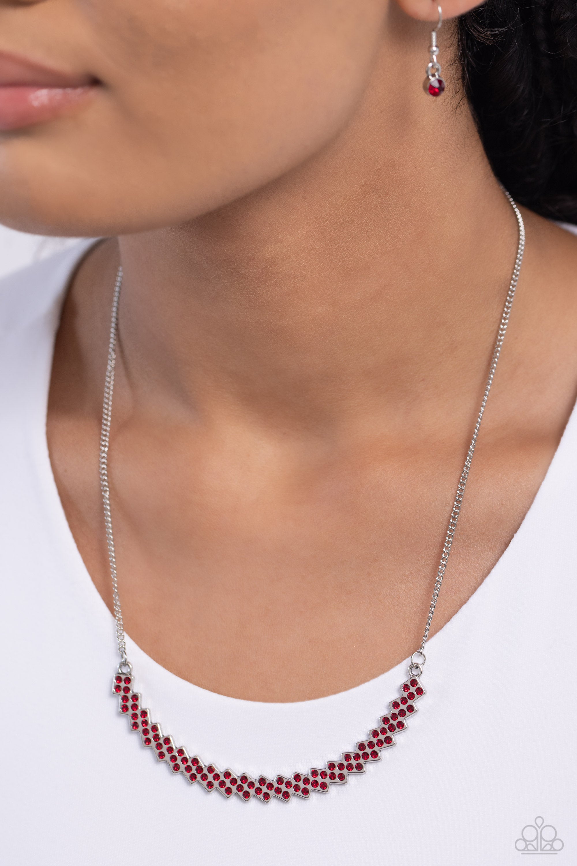 DICEY DEMURE RED-NECKLACE