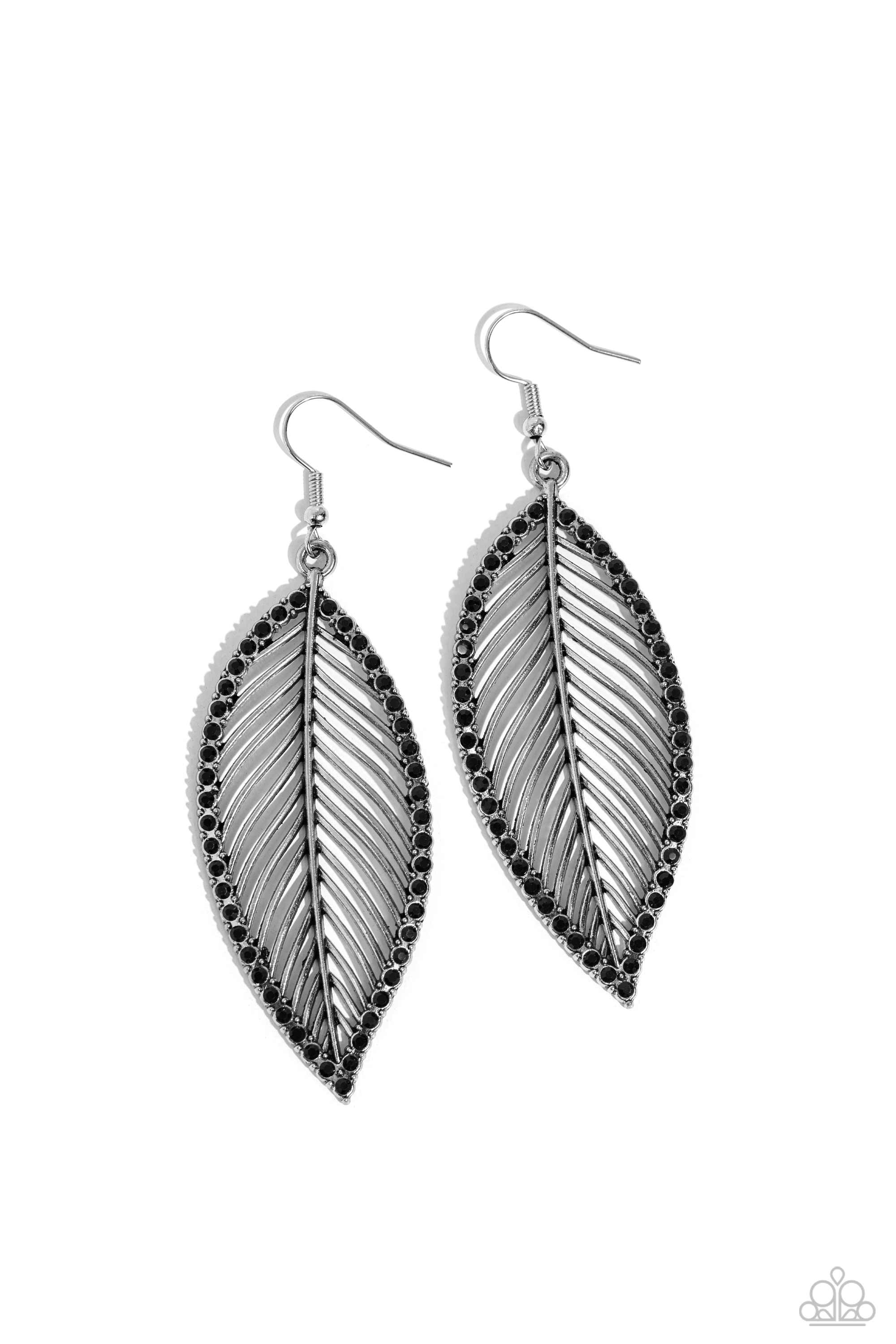 CANOPY CABARET BLACK-EARRINGS