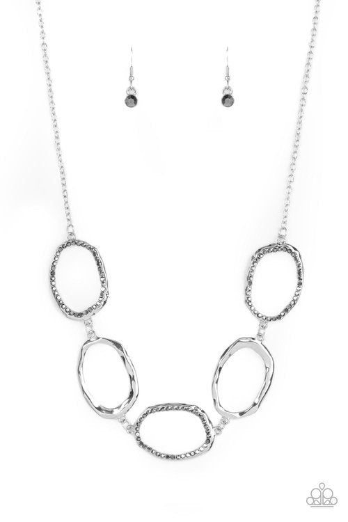 GRITTY GO-GETTER SILVER-NECKLACE