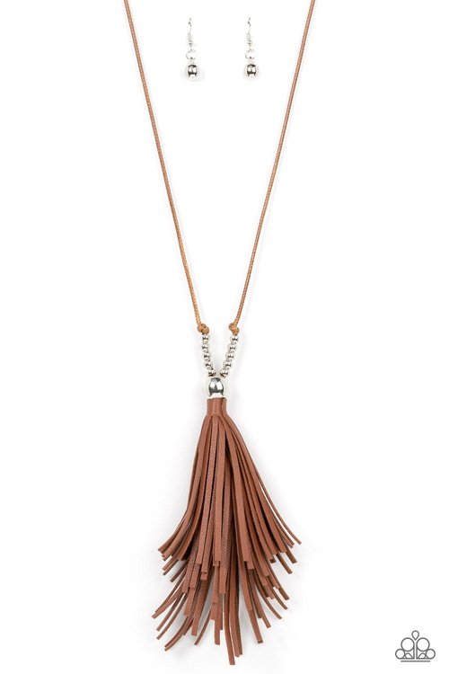 A CLEAN SWEEP BROWN-NECKLACE