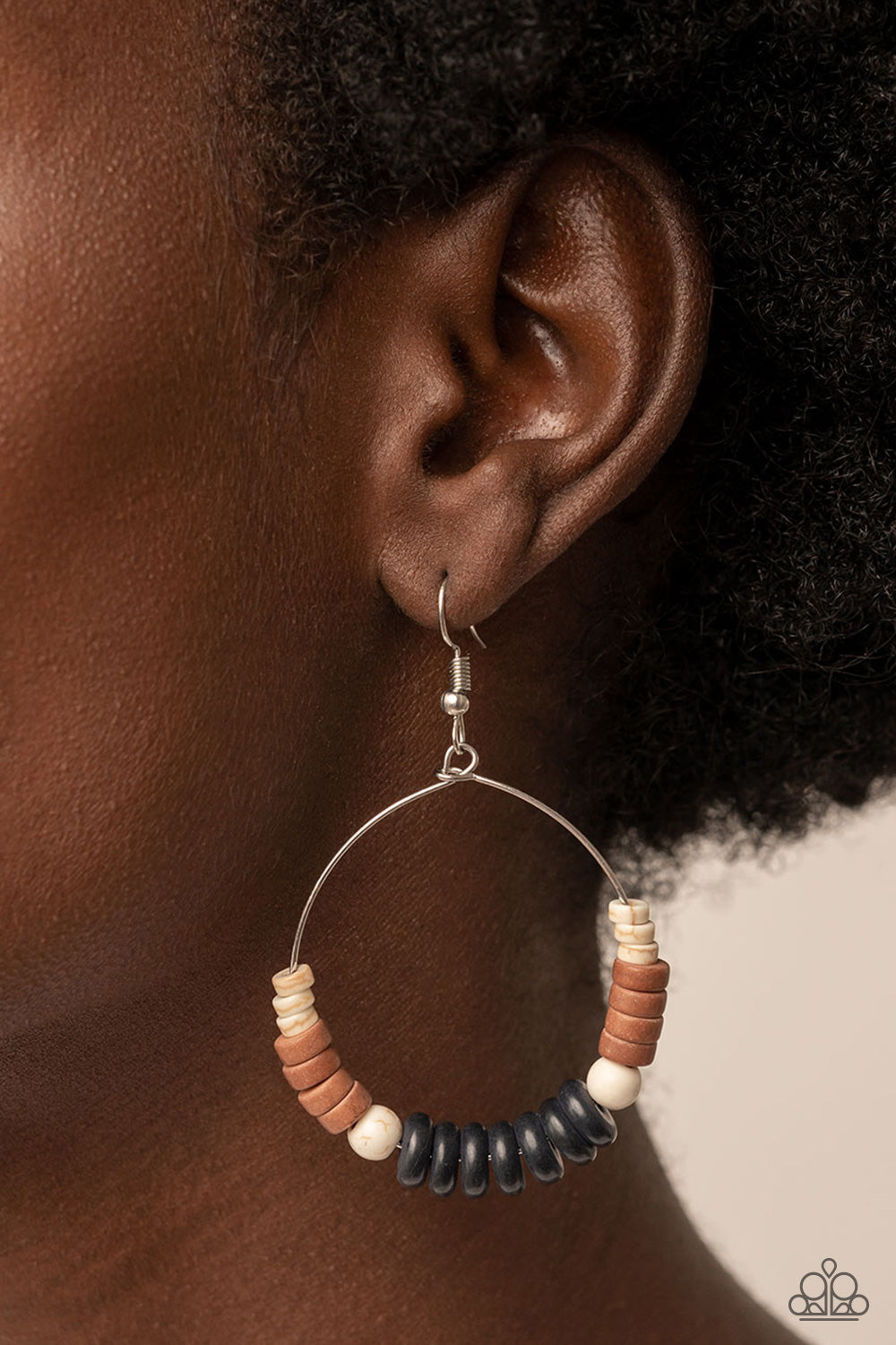 EARTHY ESTEEM BLACK-EARRINGS