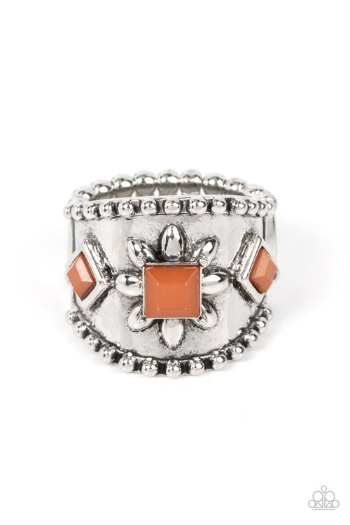 DAISY DIVINER BROWN-RING