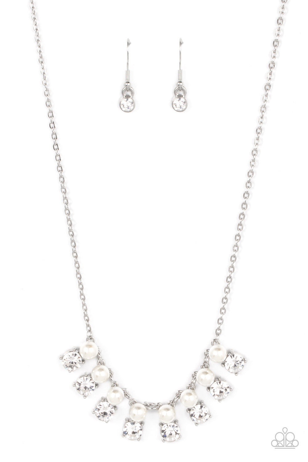 DASHINGLY DUCHESS WHITE-NECKLACE