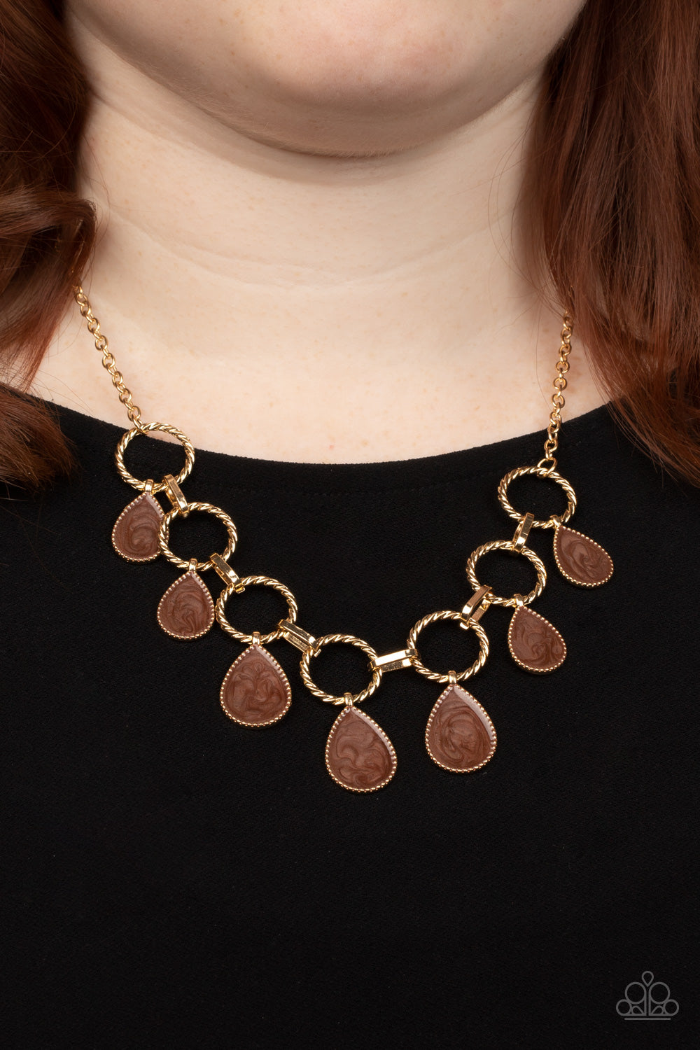 GOLDEN GLIMMER BROWN-NECKLACE