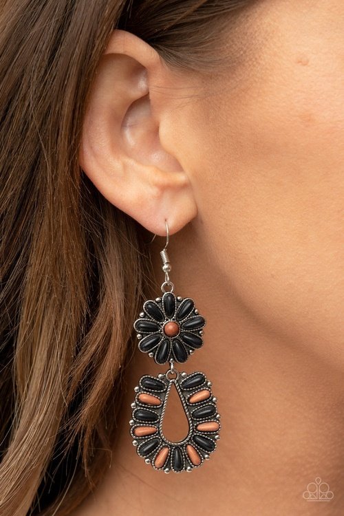 BADLANDS EDEN BLACK-EARRINGS