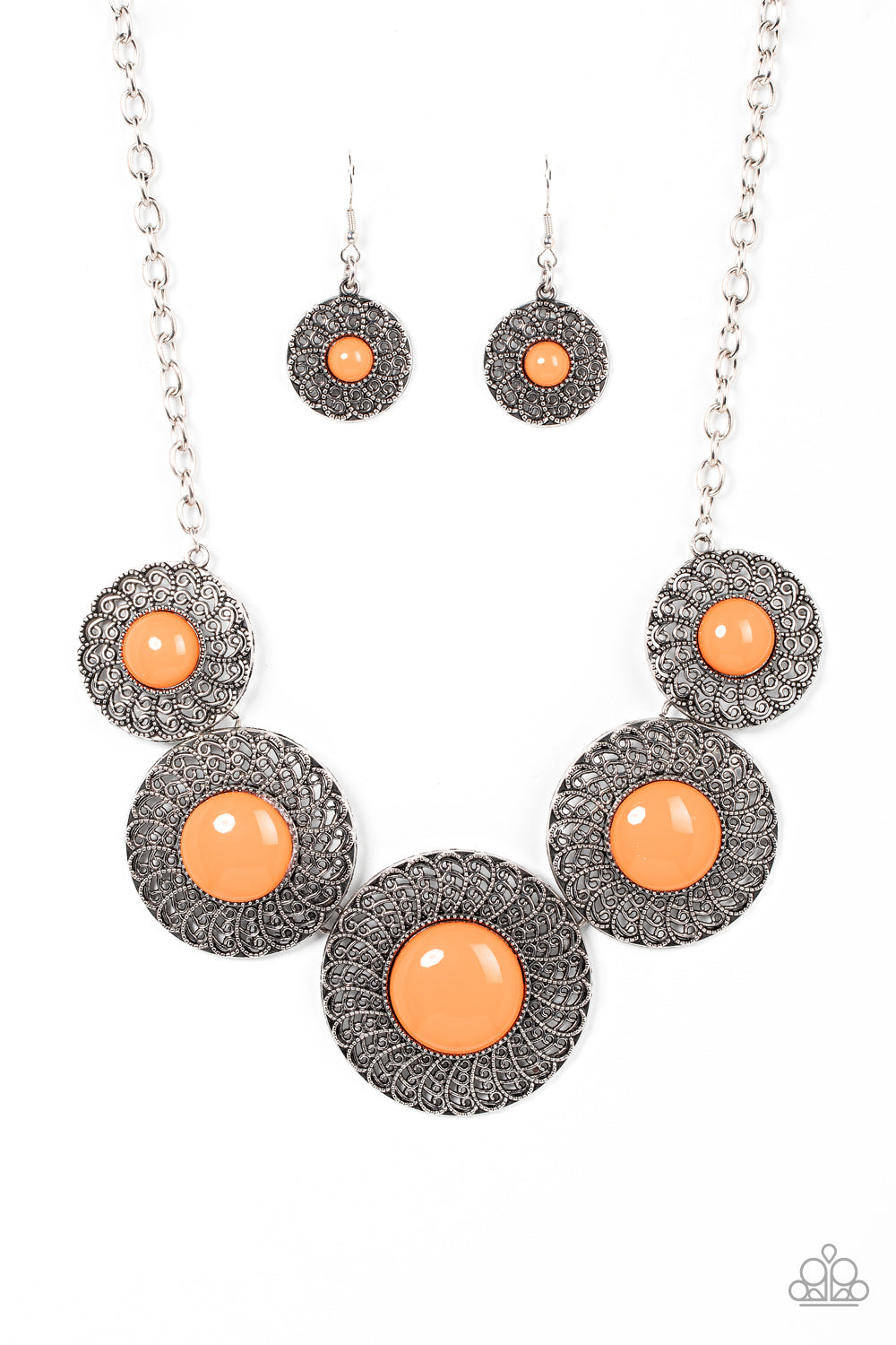 DETAIL ORIENTATED ORANGE-NECKLACE