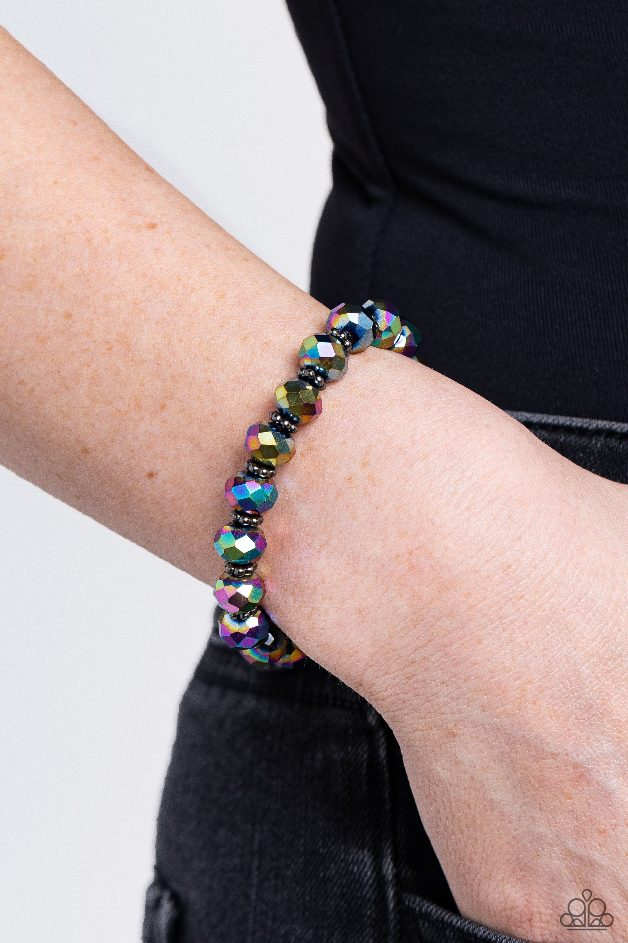 SHIMMERING SATISFACTION MULTI-BRACELET