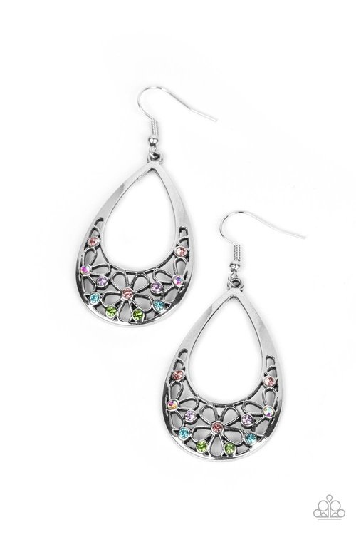 TERRACE TRINKET MULTI-EARRINGS