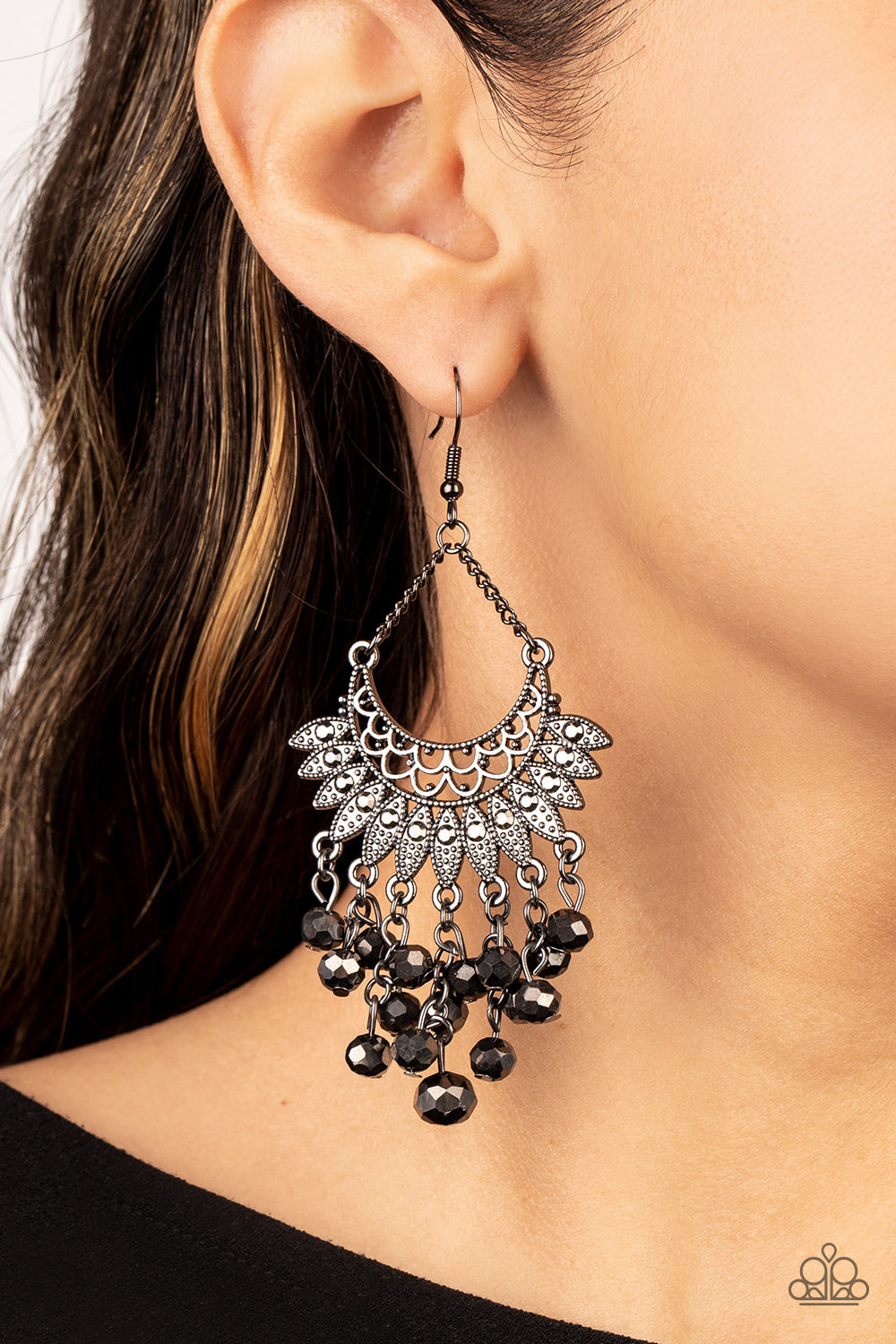 CHROMATIC CASCADE BLACK-EARRINGS