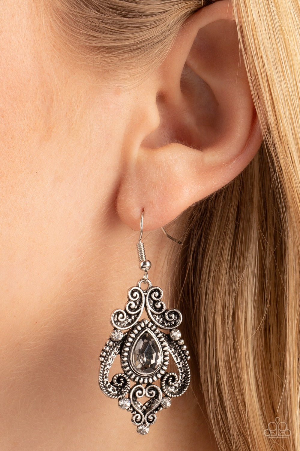 PALACE PERFECTION SILVER-EARRINGS