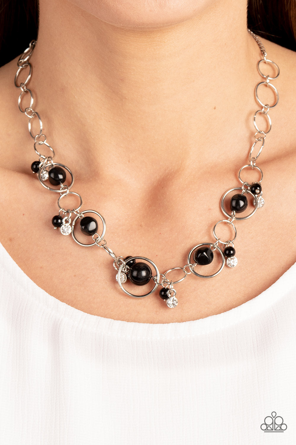 THINK OF THE POSH-IBILITIES! BLACK-NECKLACE