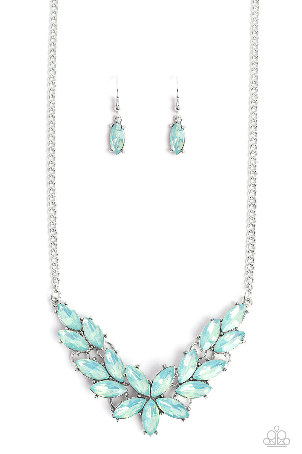 ETHEREAL EFFLORESCENCE GREEN-NECKLACE