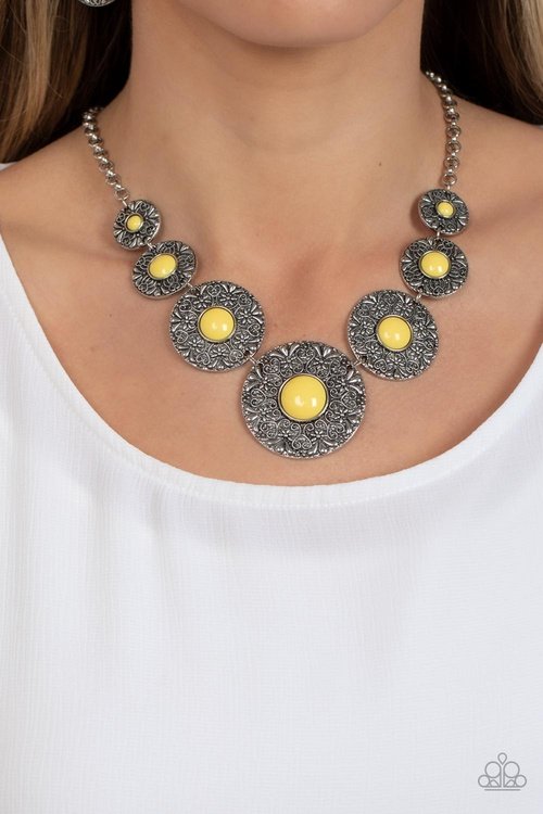 GARDEN GLADE YELLOW-NECKLACE