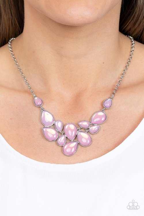 KEEPS GLOWING AND GLOWING PINK-NECKLACE