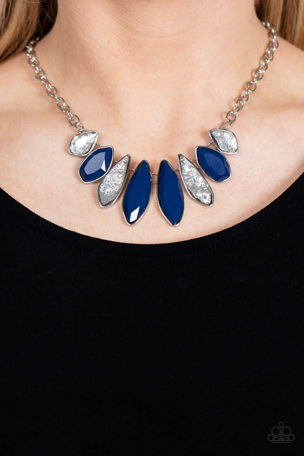 CRYSTALLIZED COUTURE BLUE-NECKLACE