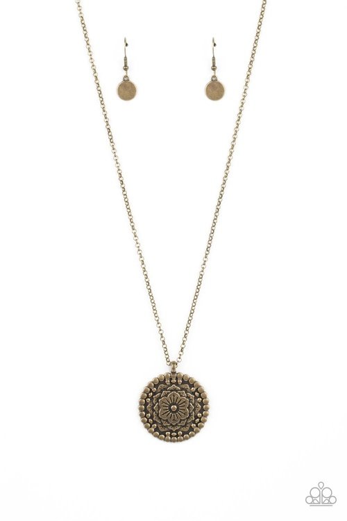 SUMMER HOMESTEAD BRASS-NECKLACE