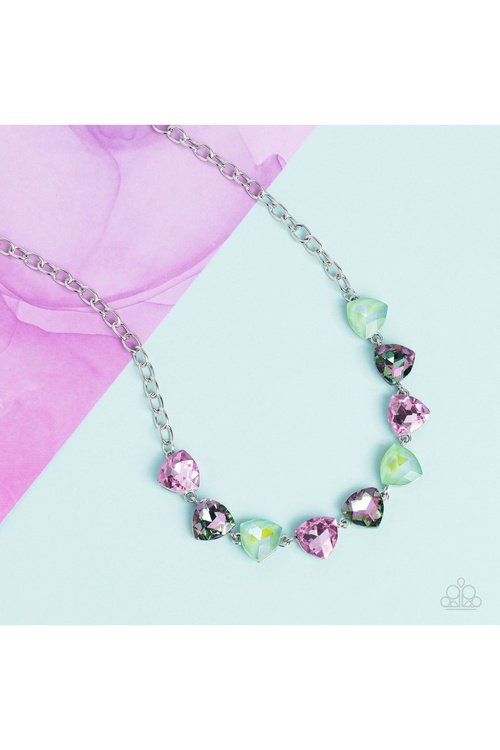 DREAMY DRAMA GREEN-NECKLACE