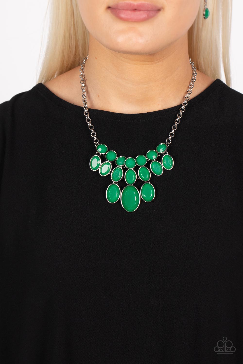 DELECTABLE DAYDREAM GREEN-NECKLACE