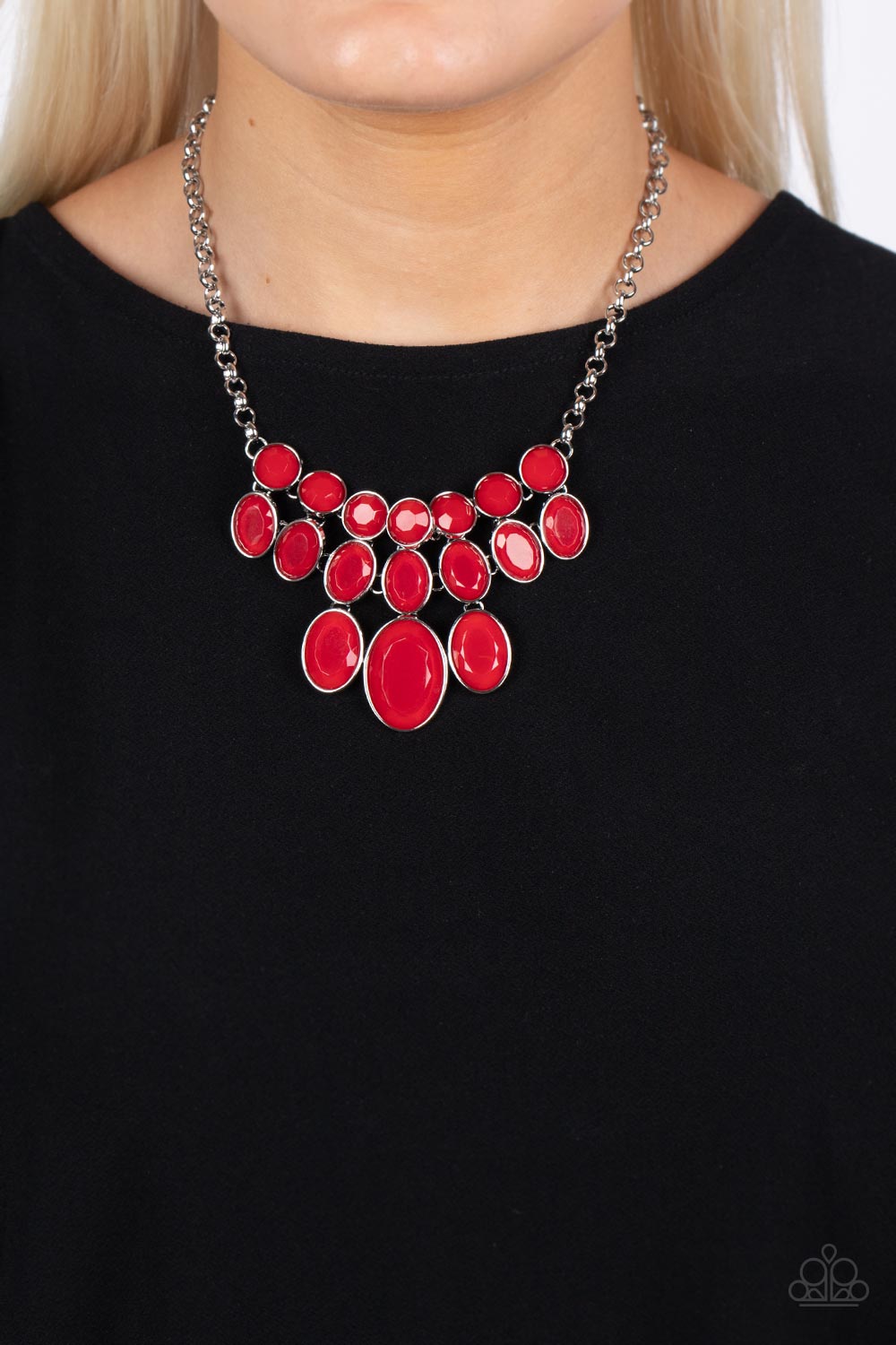 DELECTABLE DAYDREAM RED-NECKLACE