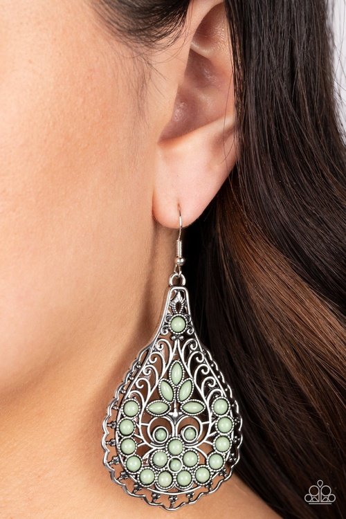 BOTANICAL BEAUTY GREEN-EARRINGS