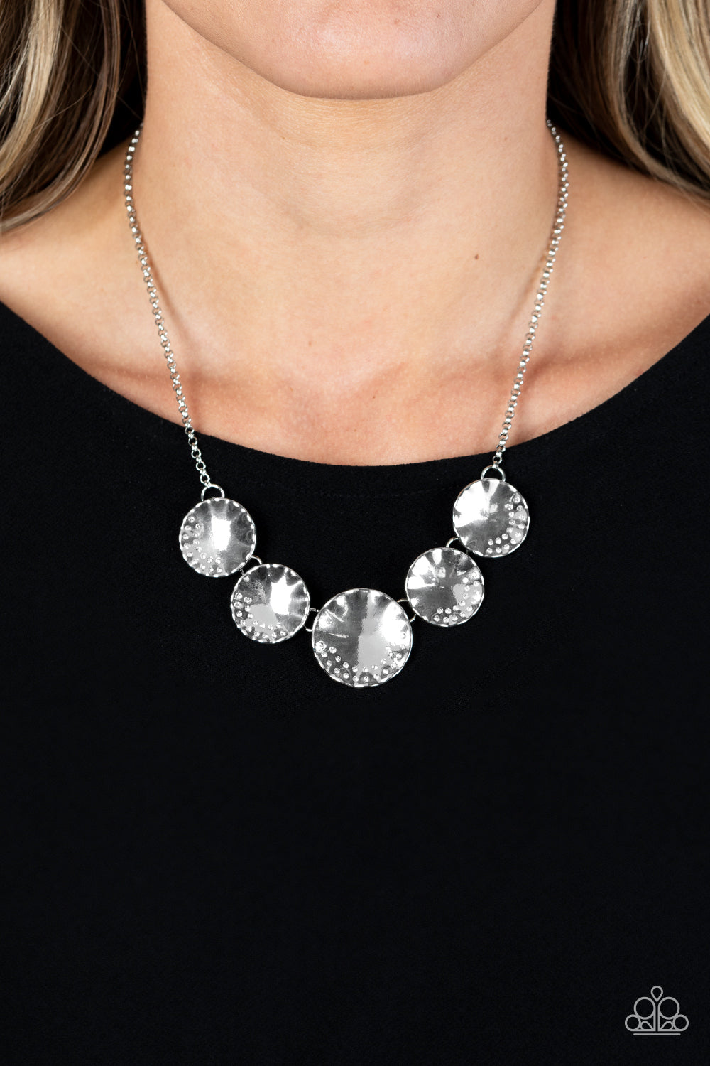 SWANKY SHIMMER WHITE-NECKLACE