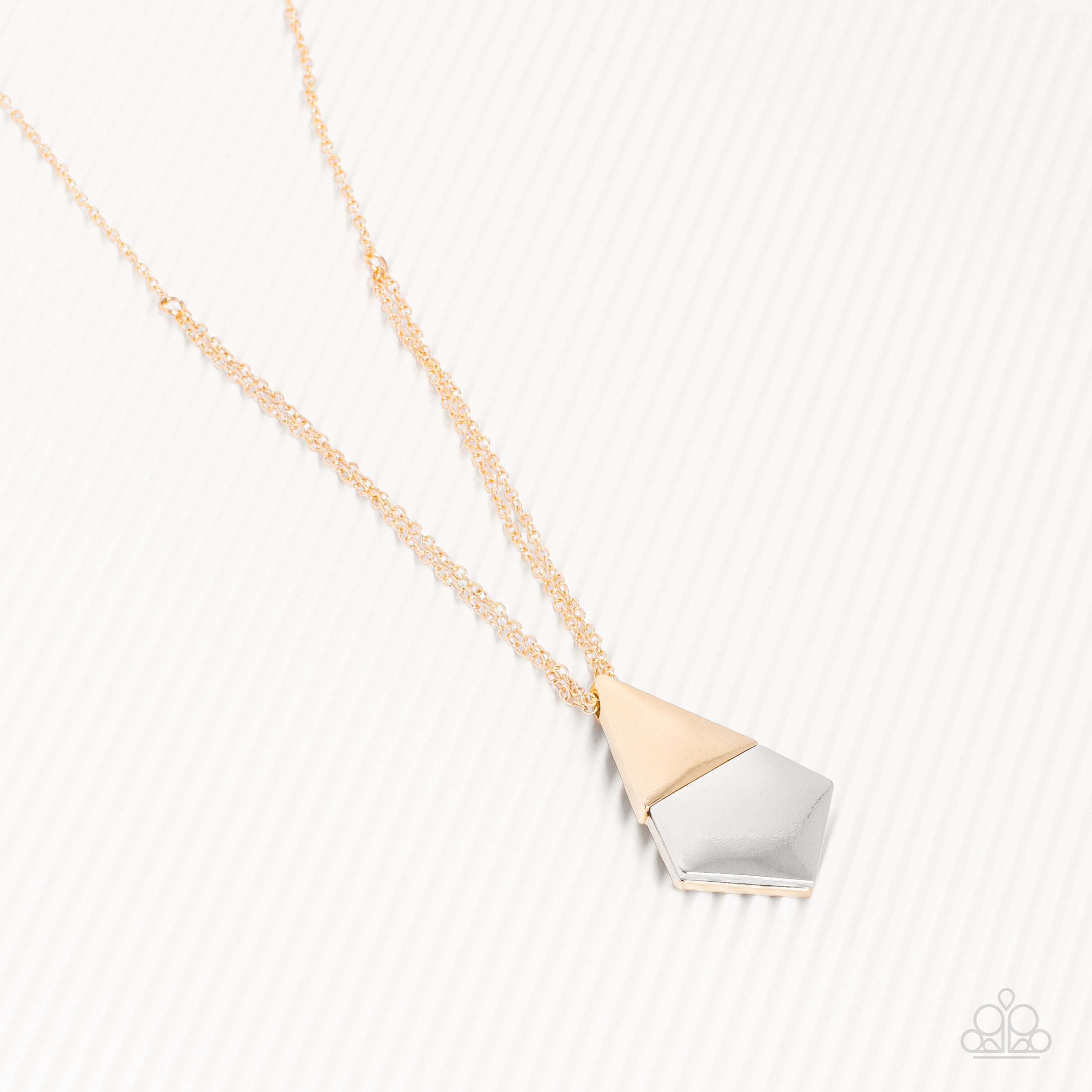 POSH PYRAMID GOLD-NECKLACE