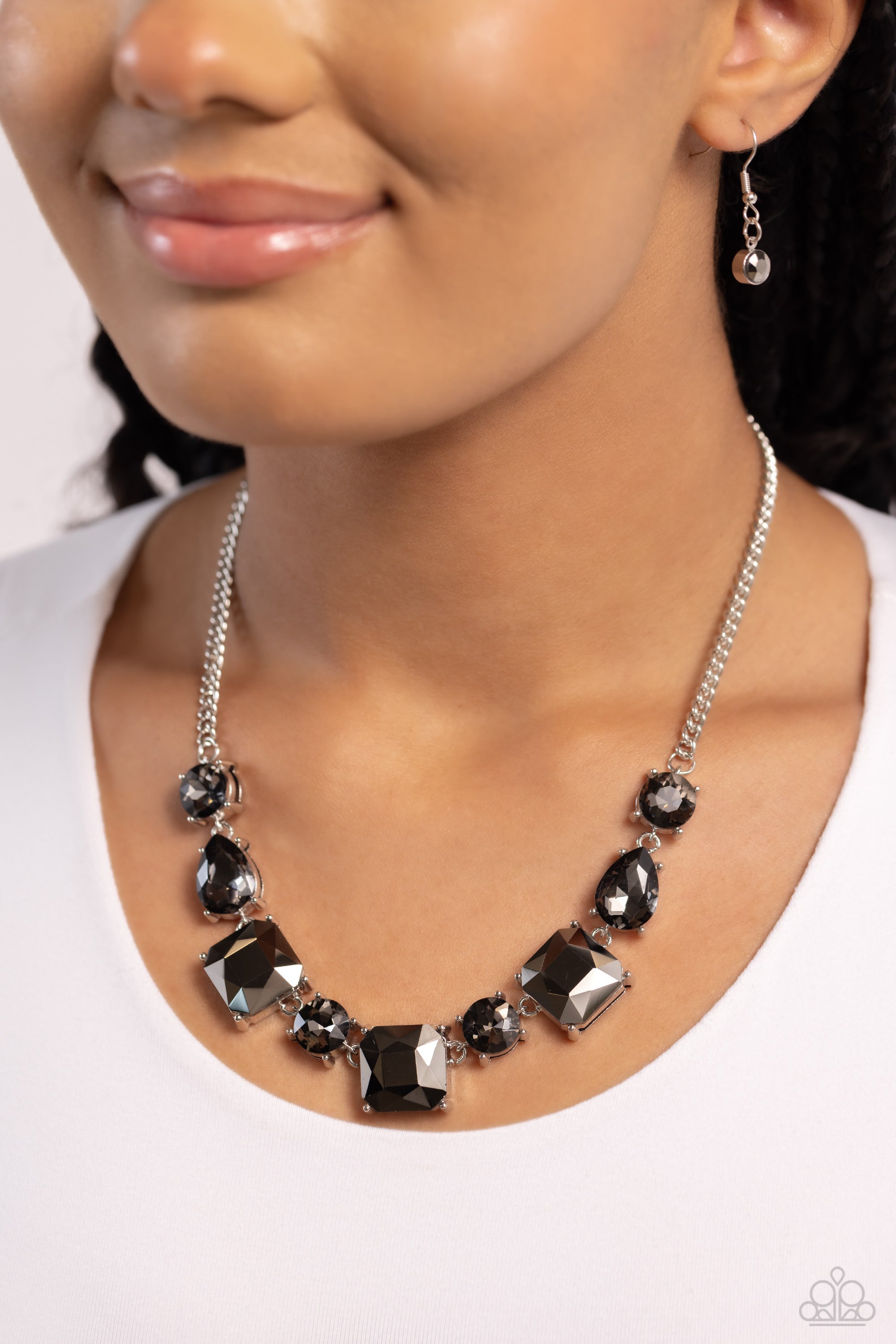 ELEVATED EDGE SILVER-NECKLACE