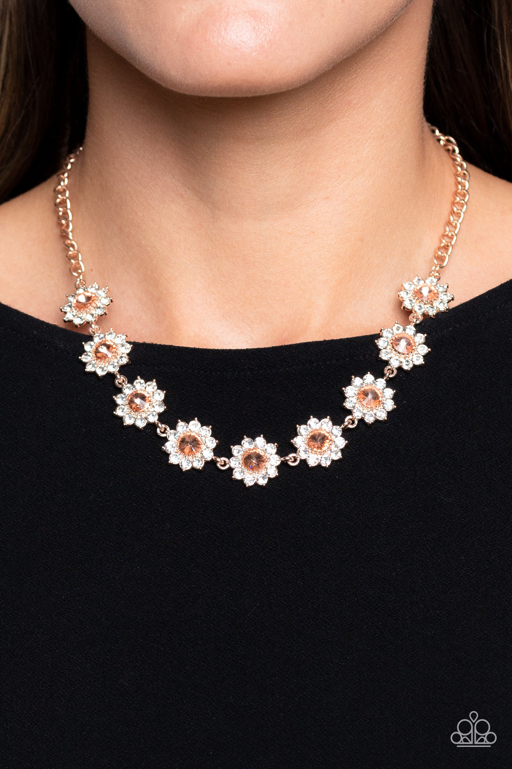 BLOOMING BRILLIANCE ROSEGOLD-NECKLACE