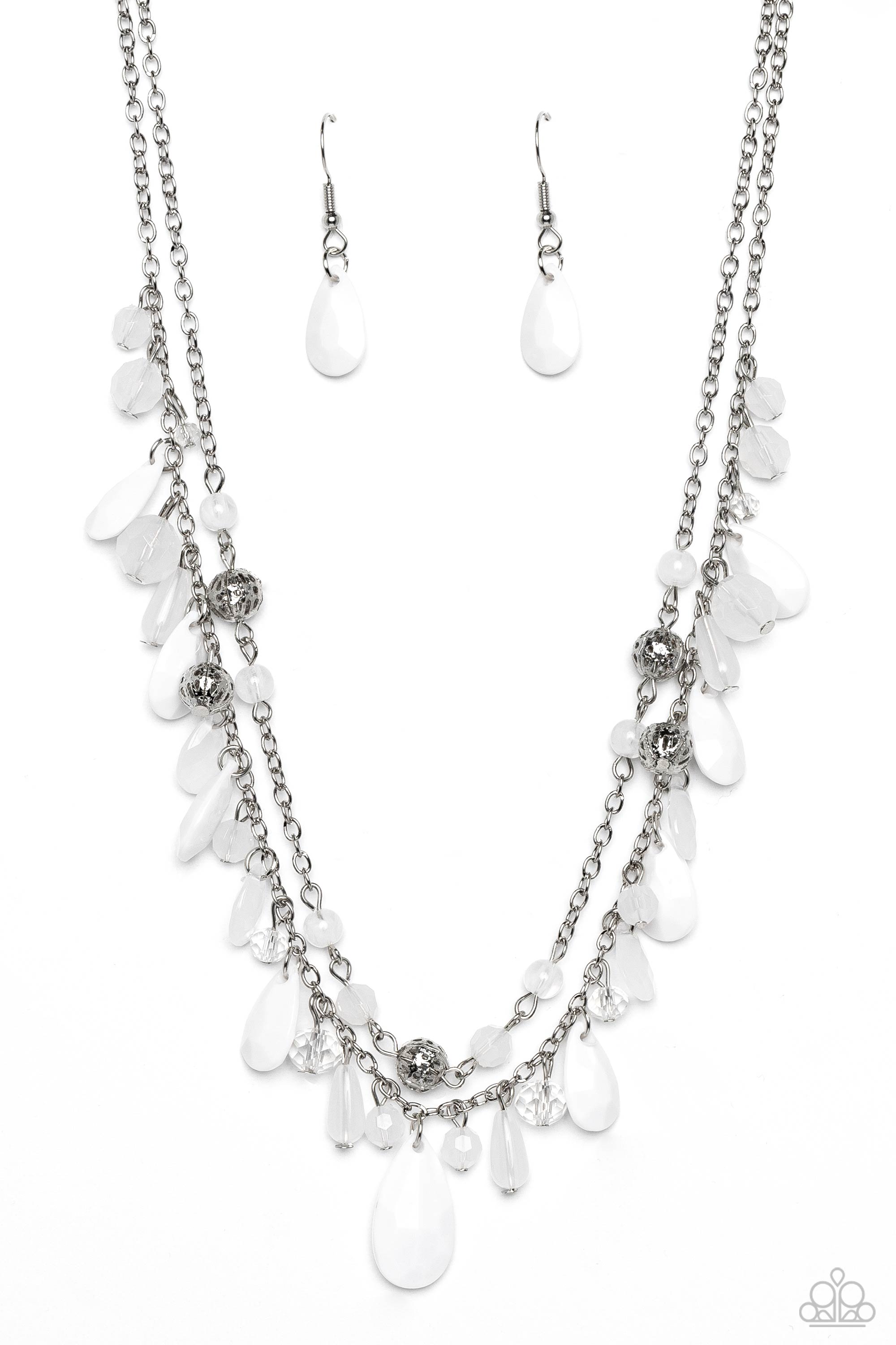 FLIRTY FLOOD WHITE-NECKLACE