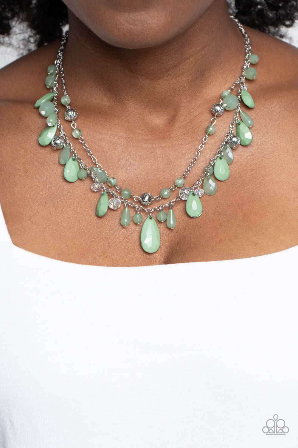 FLIRTY FLOOD GREEN-NECKLACE