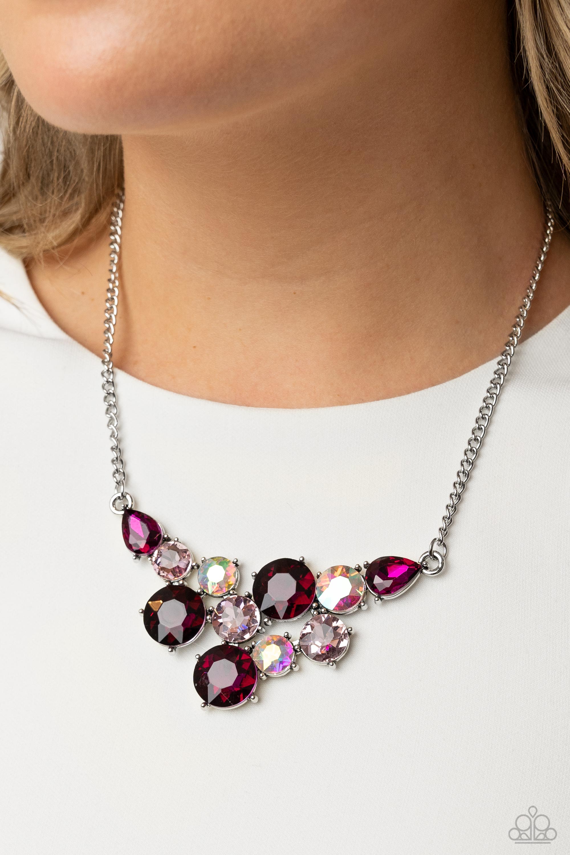 ROUND ROYALTY PINK-NECKLACE