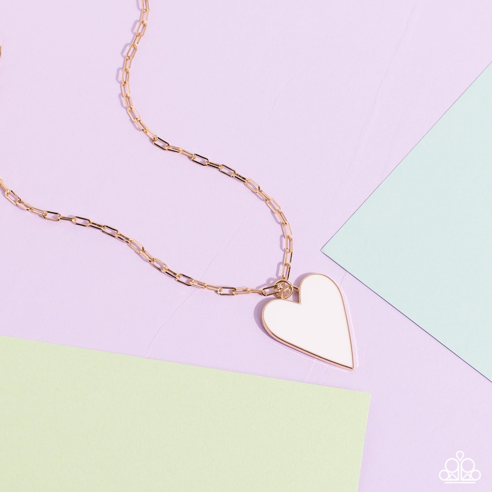 SUBTLE SOULMATE WHITE-NECKLACE