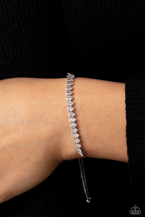 DYNAMIC DIAMONDS WHITE-BRACELET